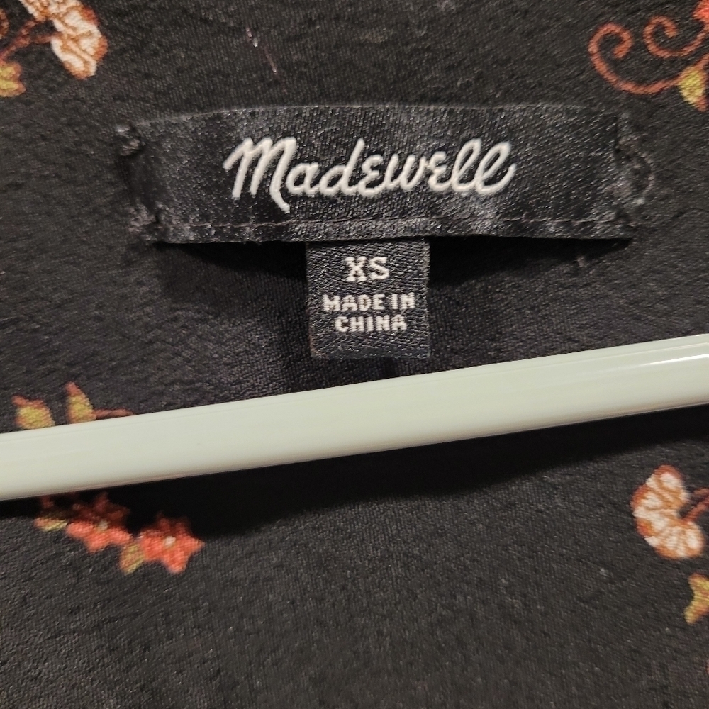 Madewell Wrap Top in Flower Toss - Picture 6 of 6